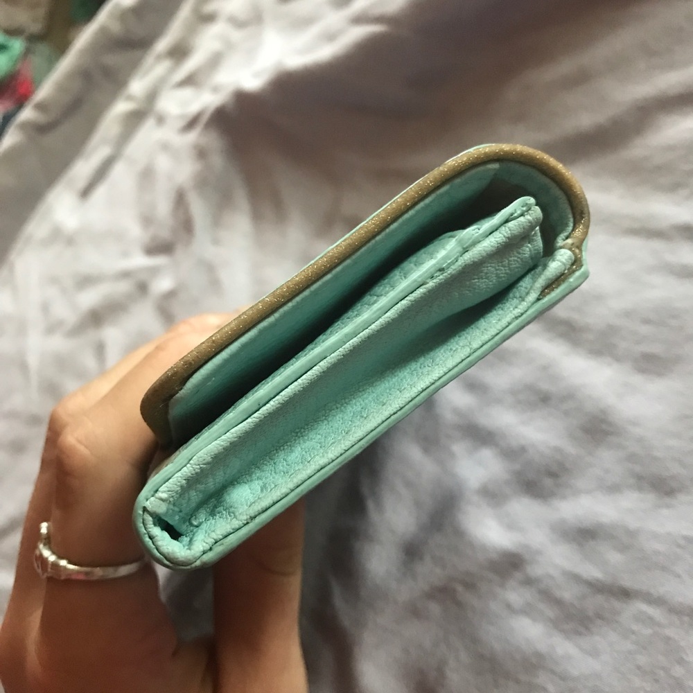 Kate Spade Wallet - Picture 7 of 8